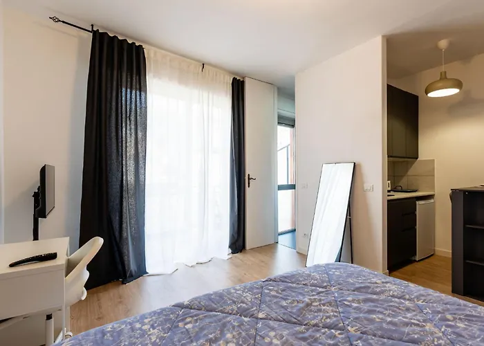 Modern Nest By Interhome דירה *